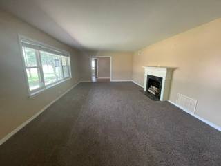 521 W Broadway Ave photo