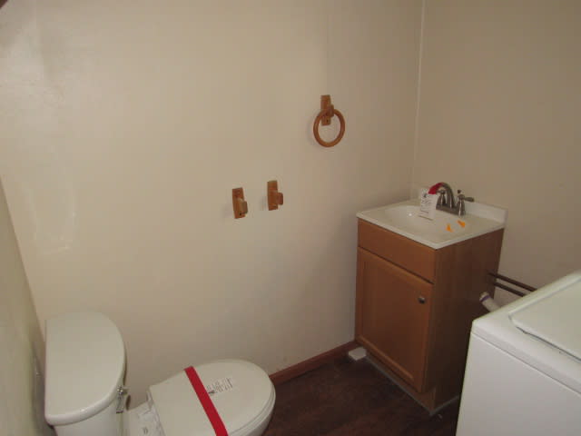160 Tillman Ave photo