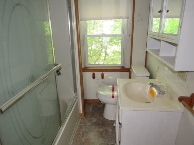 160 Tillman Ave photo