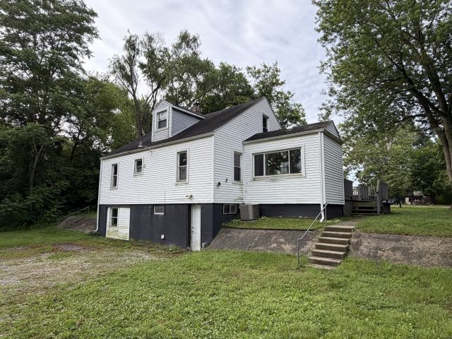 612 Andrew Ave photo