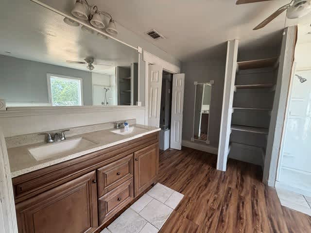 102 Barber Street photo