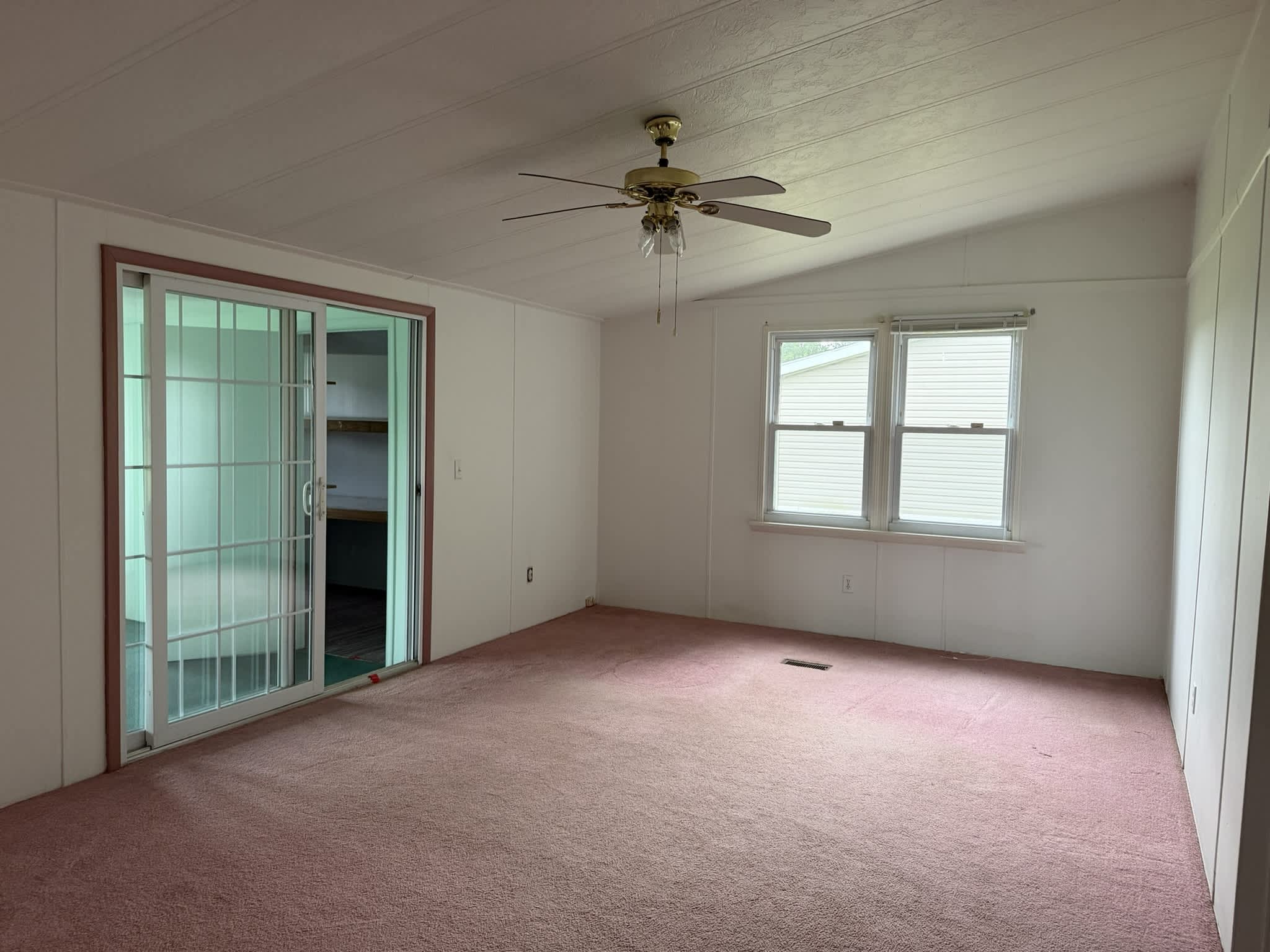 27020 Galley Dr photo