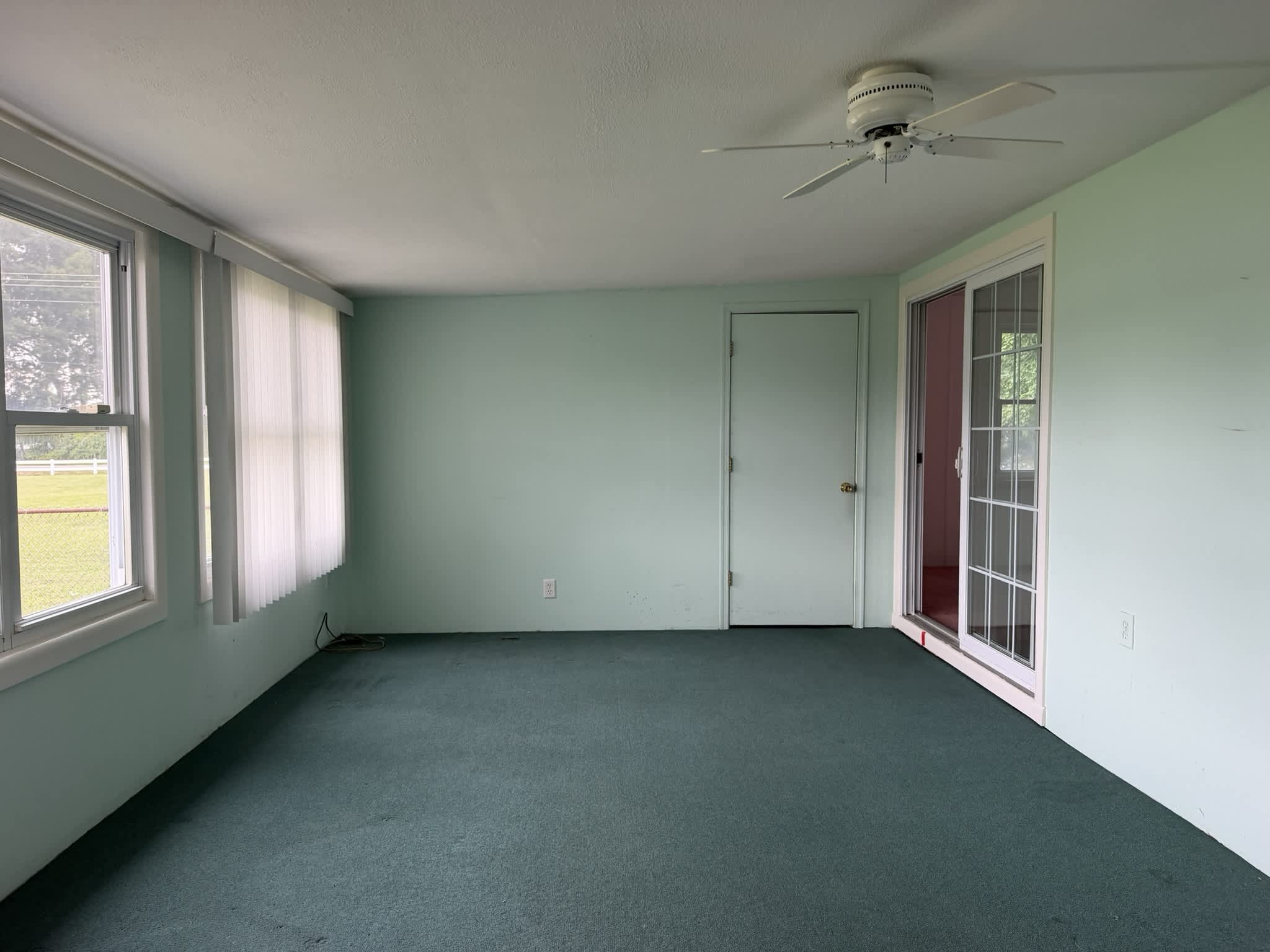 27020 Galley Dr photo