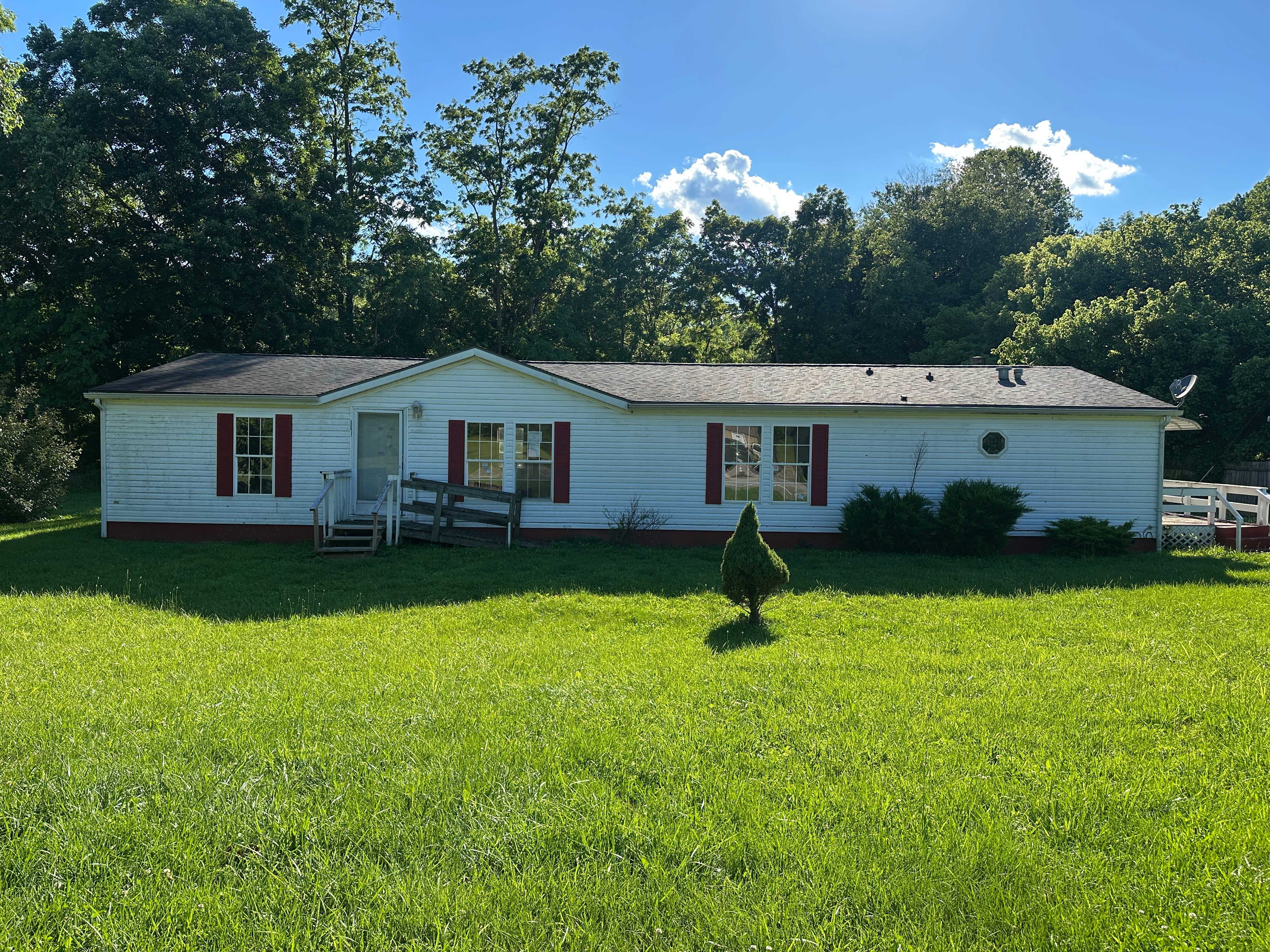 Manufactured Home 3BR 2BA - 4013 Piketon Rd, Lucasville, OH