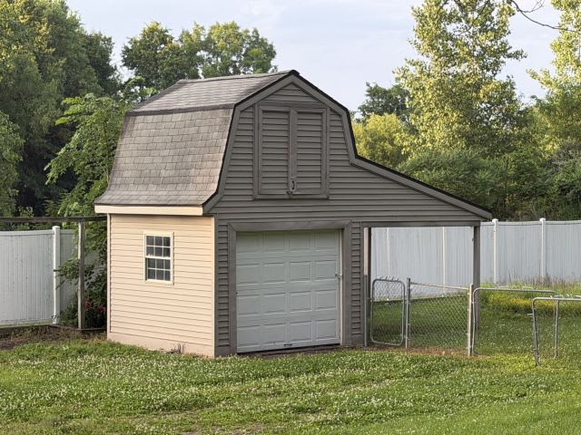 2203 Cooper St photo