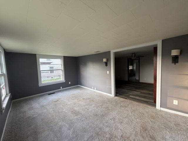2203 Cooper St photo