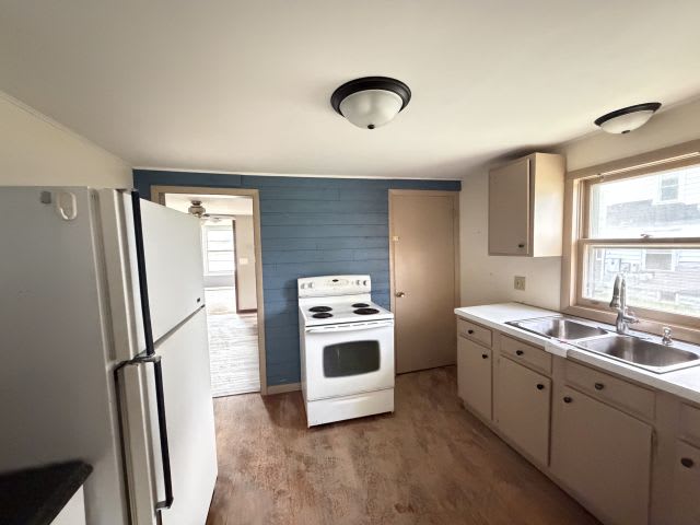 2203 Cooper St photo