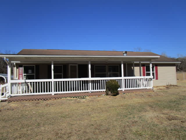 Photograph of 918 Fleeburg Loop, Shenandoah, VA 22849