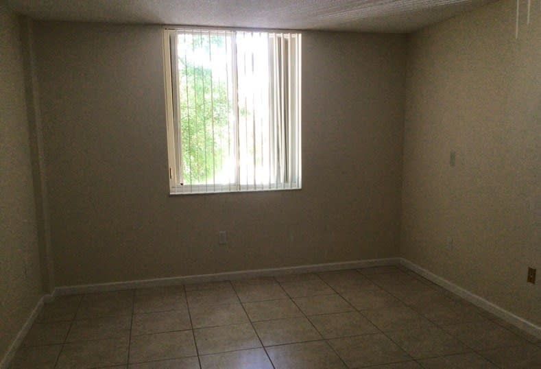 6861 Sw 147th Ave Apt 3g photo