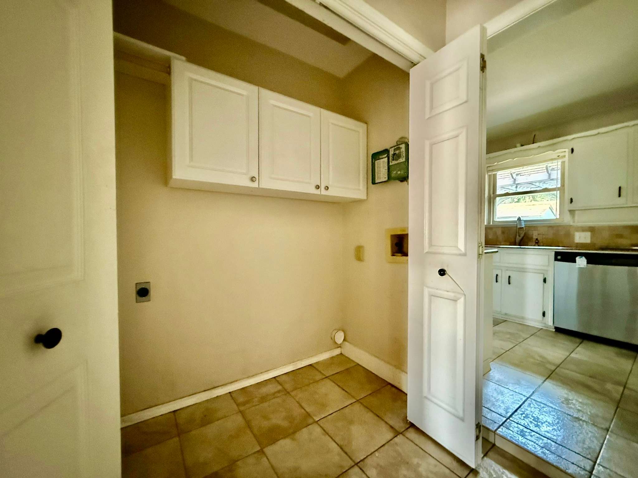202 Juniper St photo