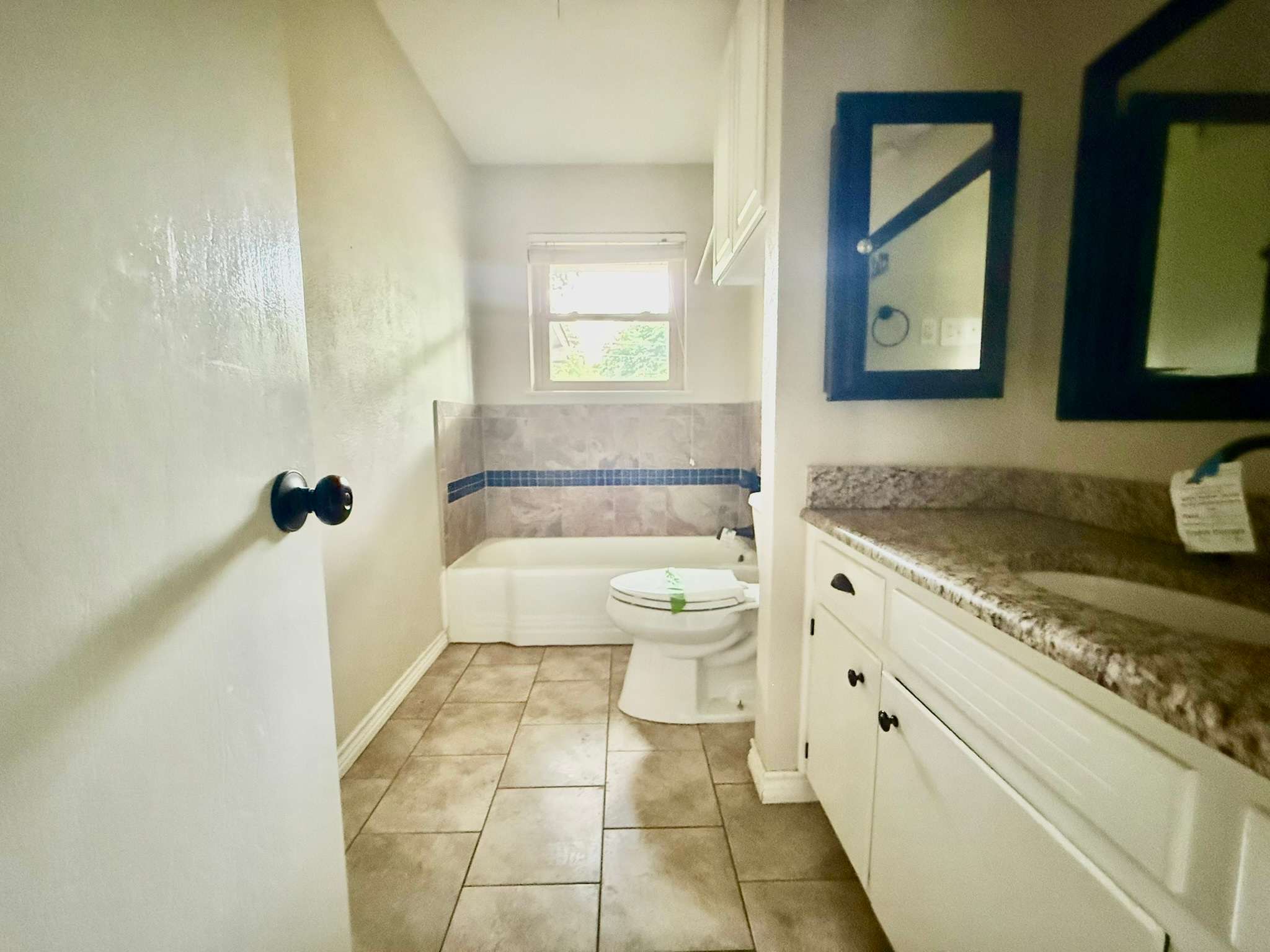 202 Juniper St photo