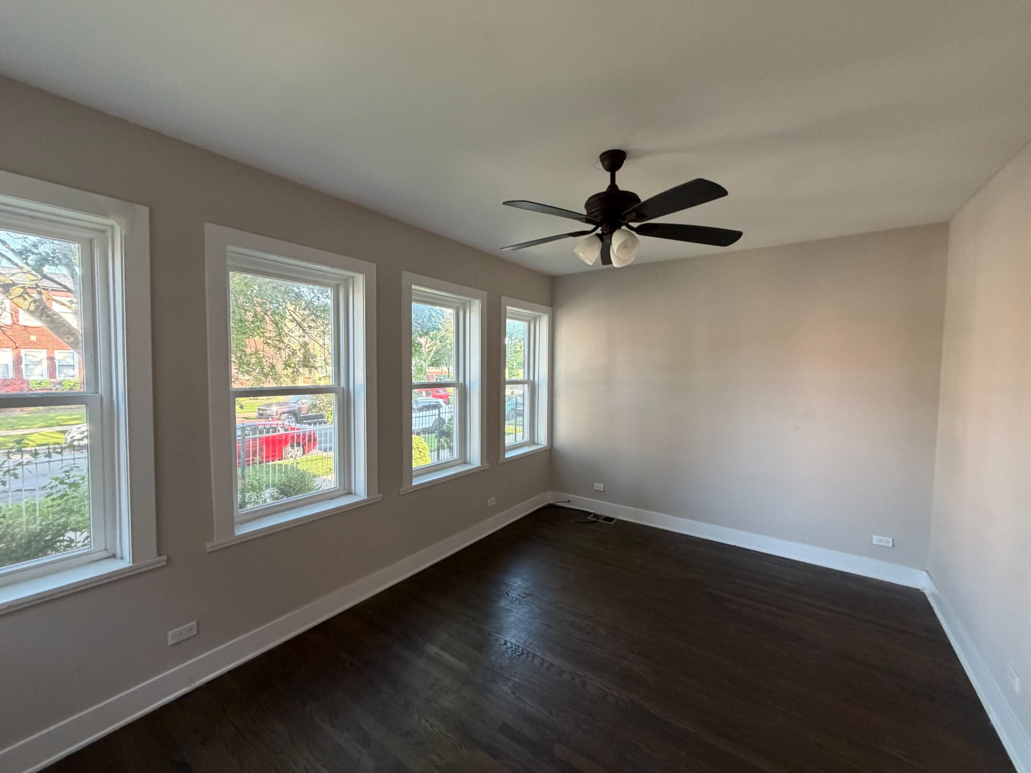 1749 N Meade Ave photo