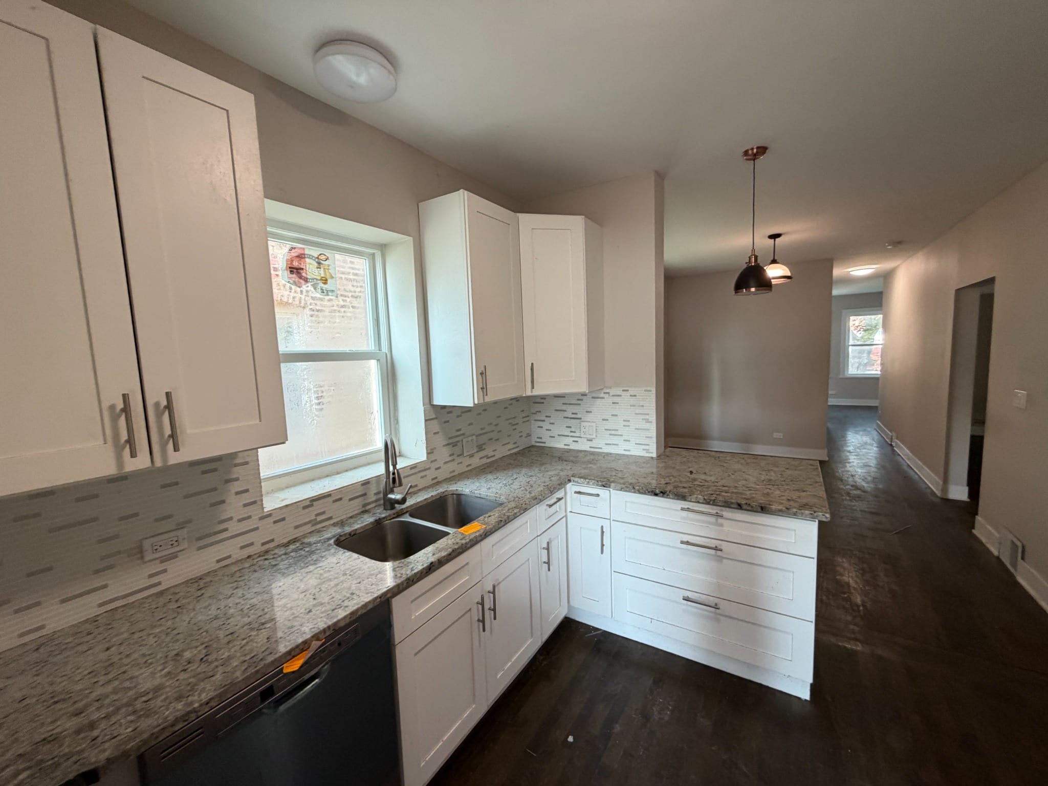 1749 N Meade Ave photo