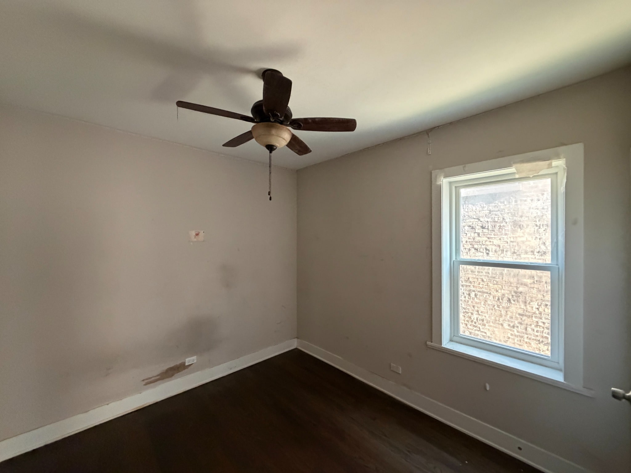 1749 N Meade Ave photo
