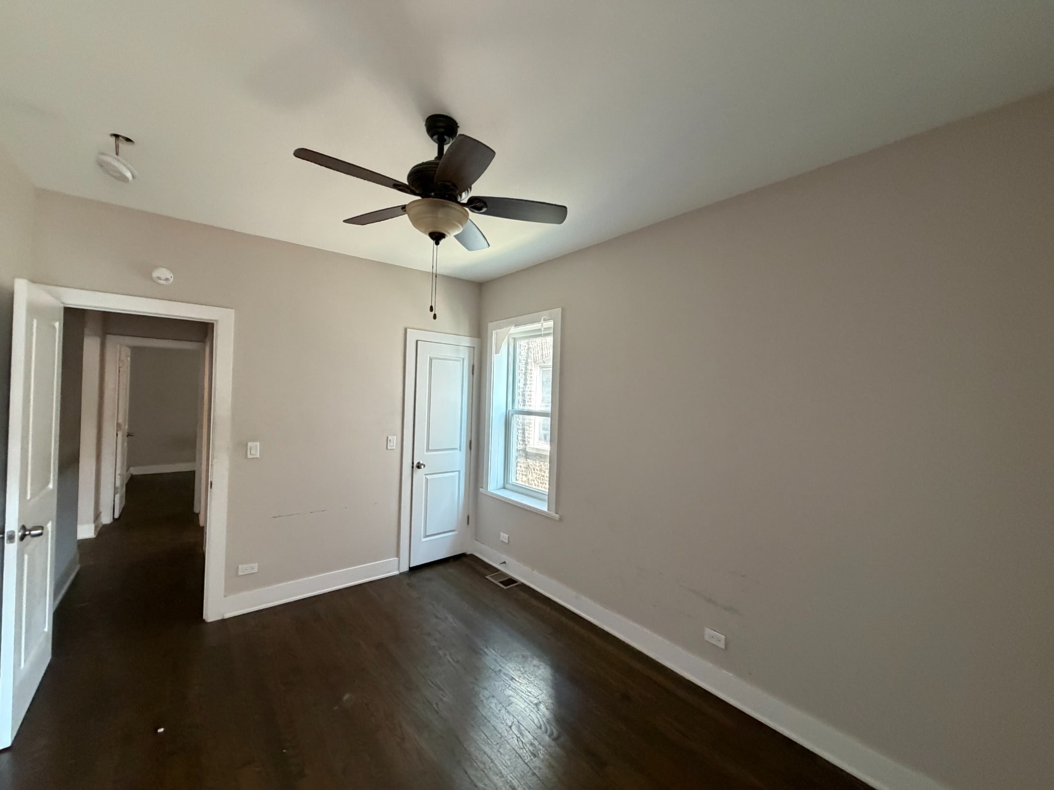 1749 N Meade Ave photo