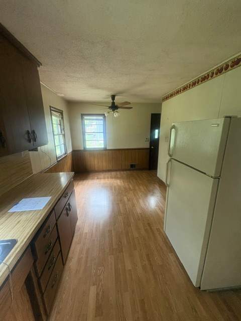 2594 Fairview Ave N photo