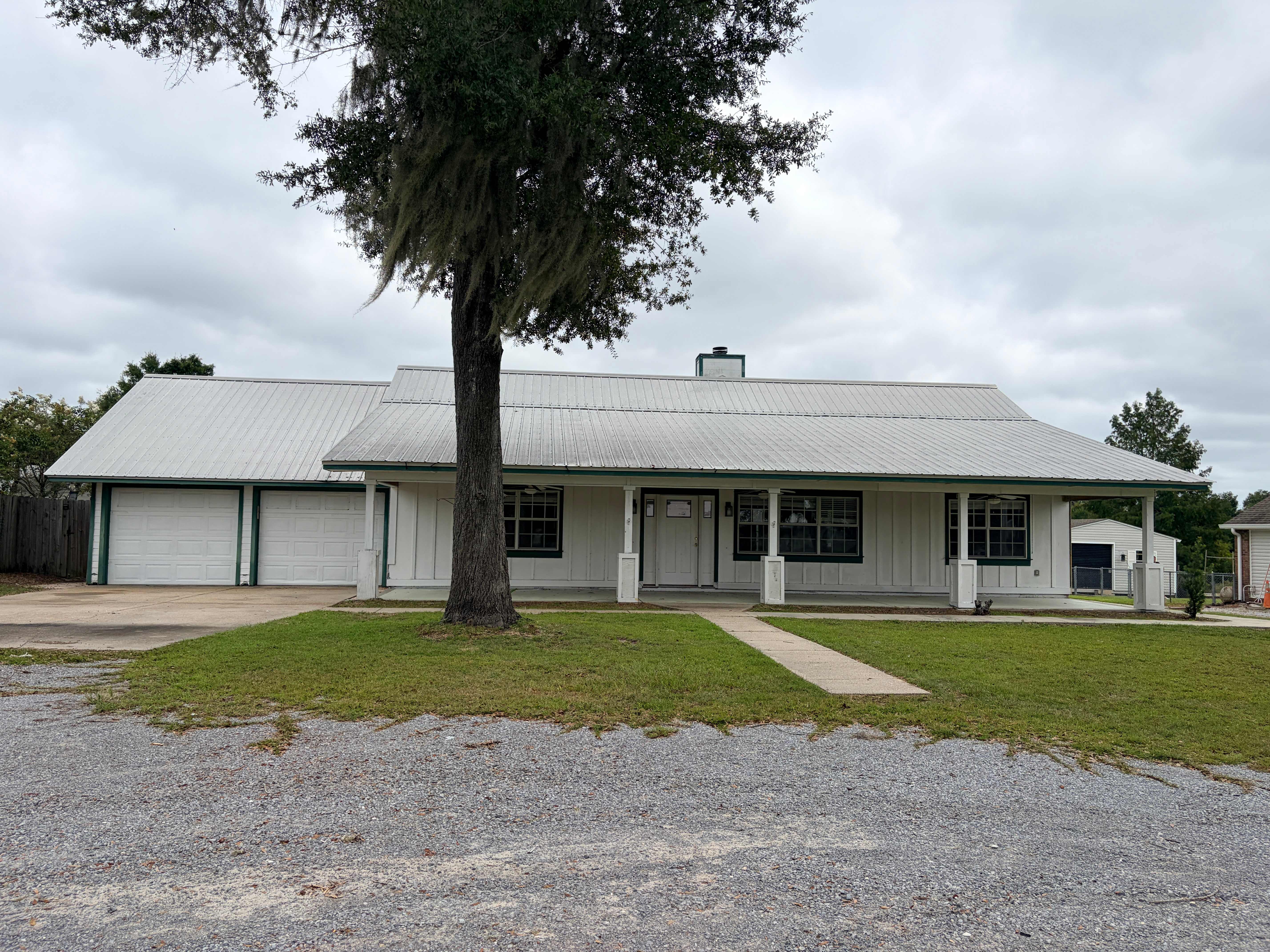 9206 Cherokee Street photo