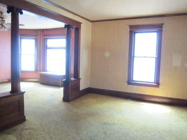 1535 Adams St NE photo