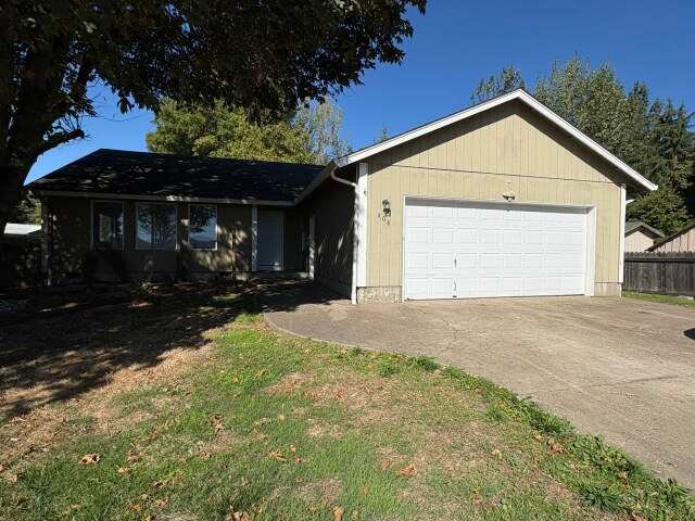 Photograph of 408 W Bishop Way, Brownsville, OR 97327