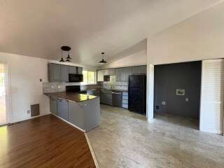 408 W Bishop Way photo