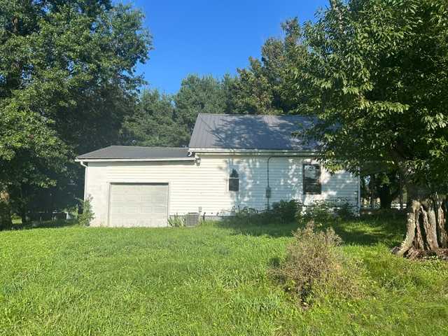 775 Deerfield Rd photo
