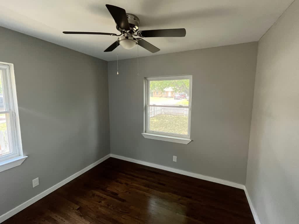 3250 Highland Woods Cir photo