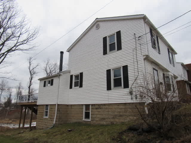 609 Demuth St photo