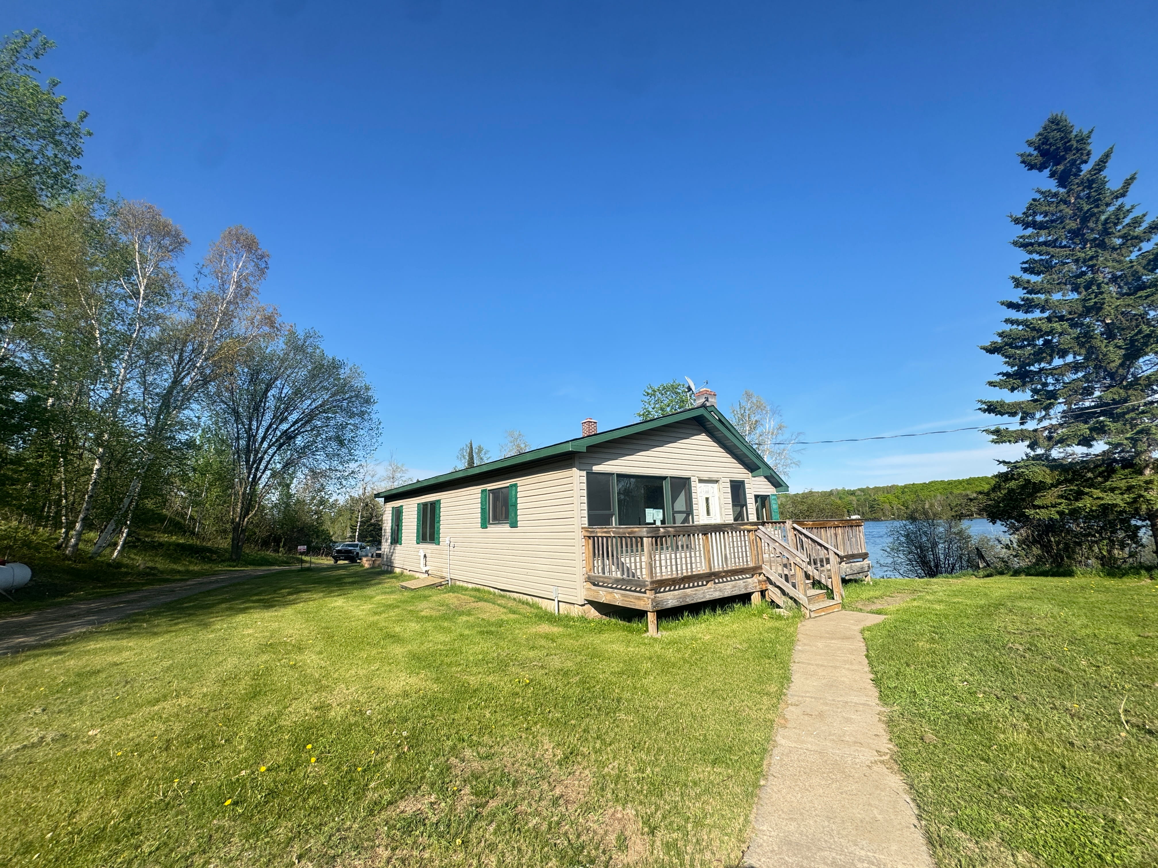 Photograph of 277 Marinello Rd, Iron River, MI 49935