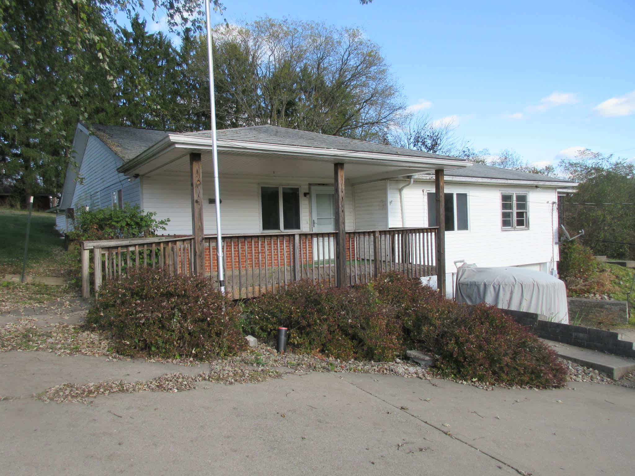 35 Pleasant Valley Rd photo