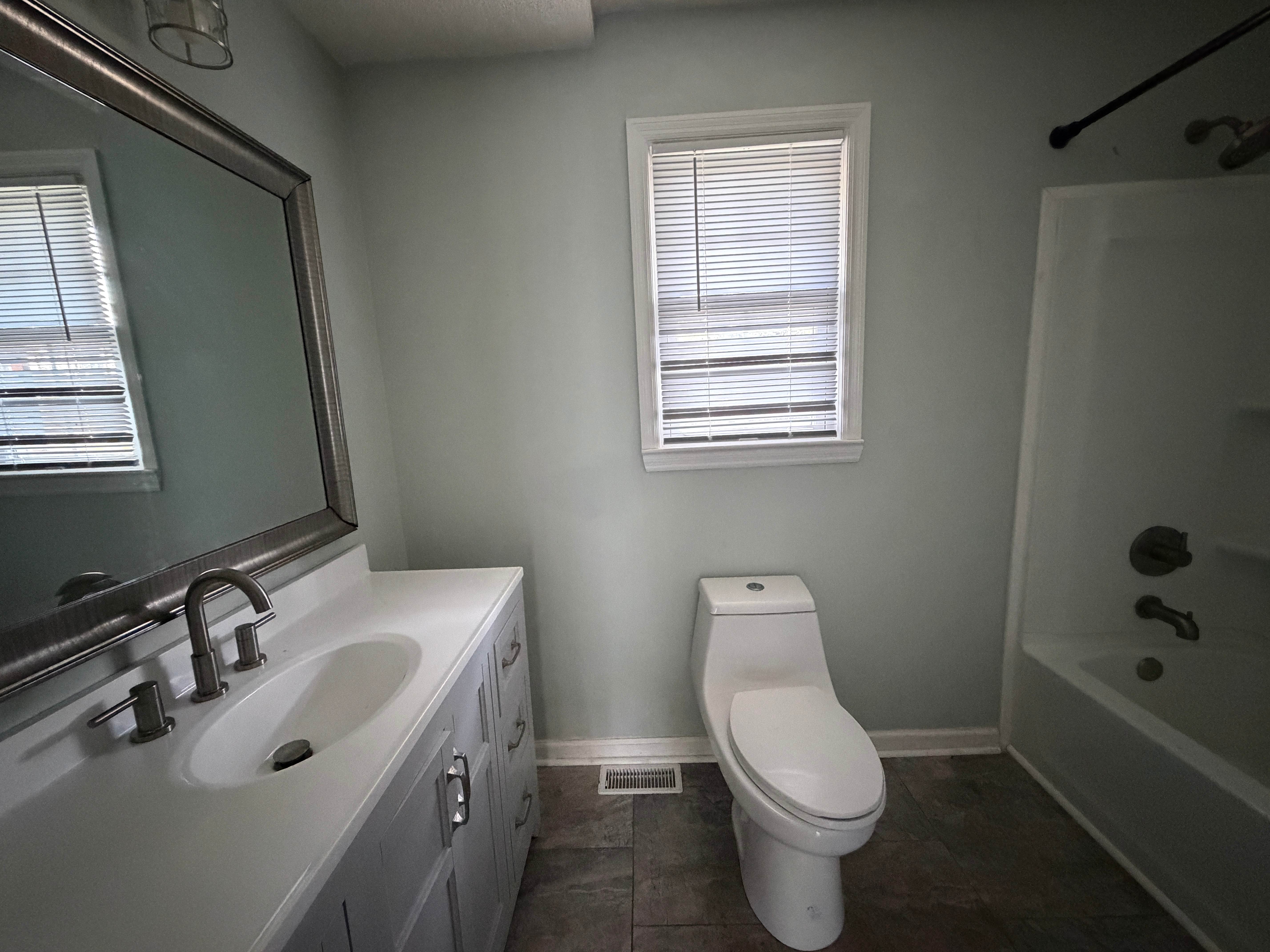 74 Newport Dr photo