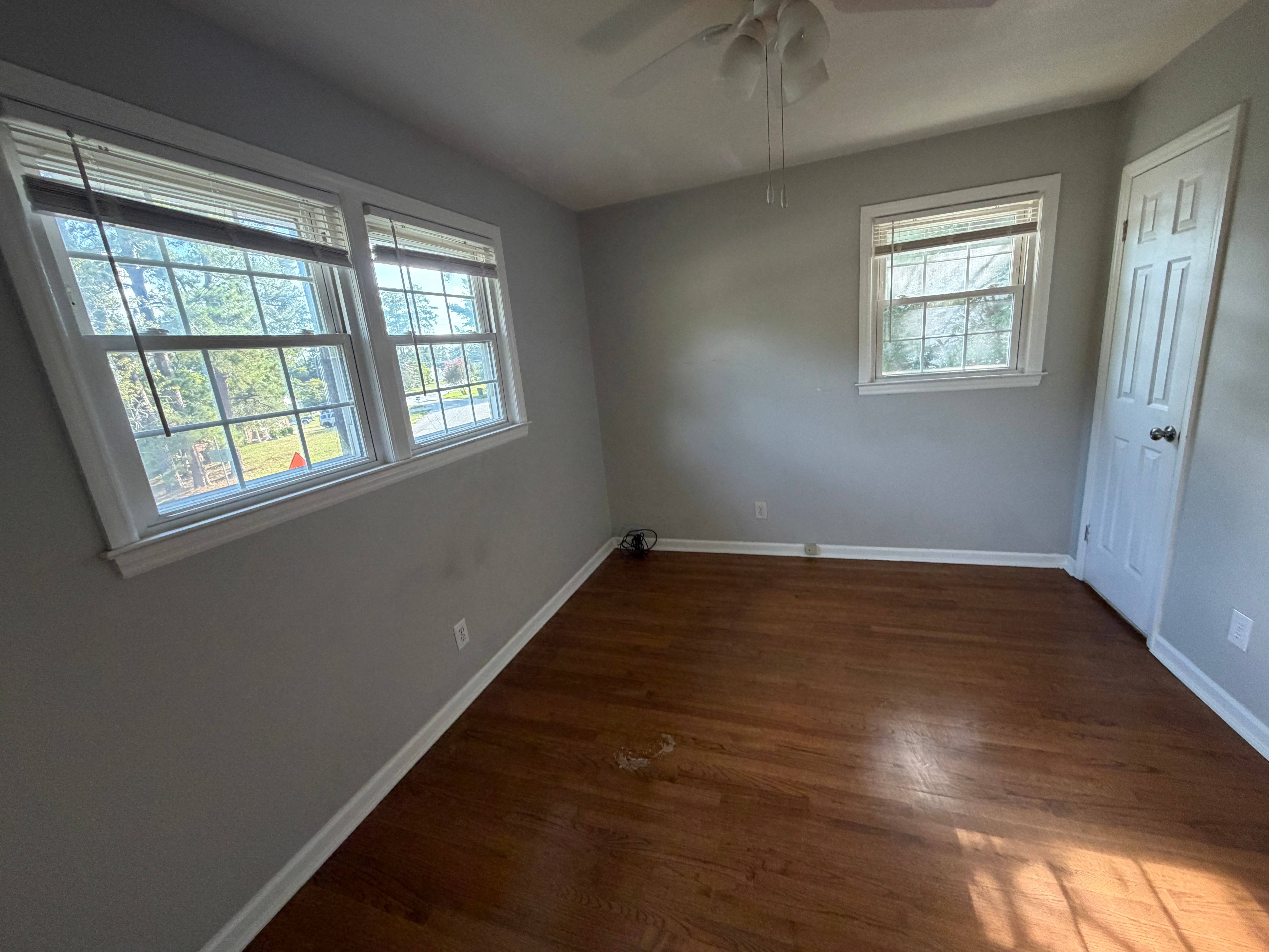 74 Newport Dr photo