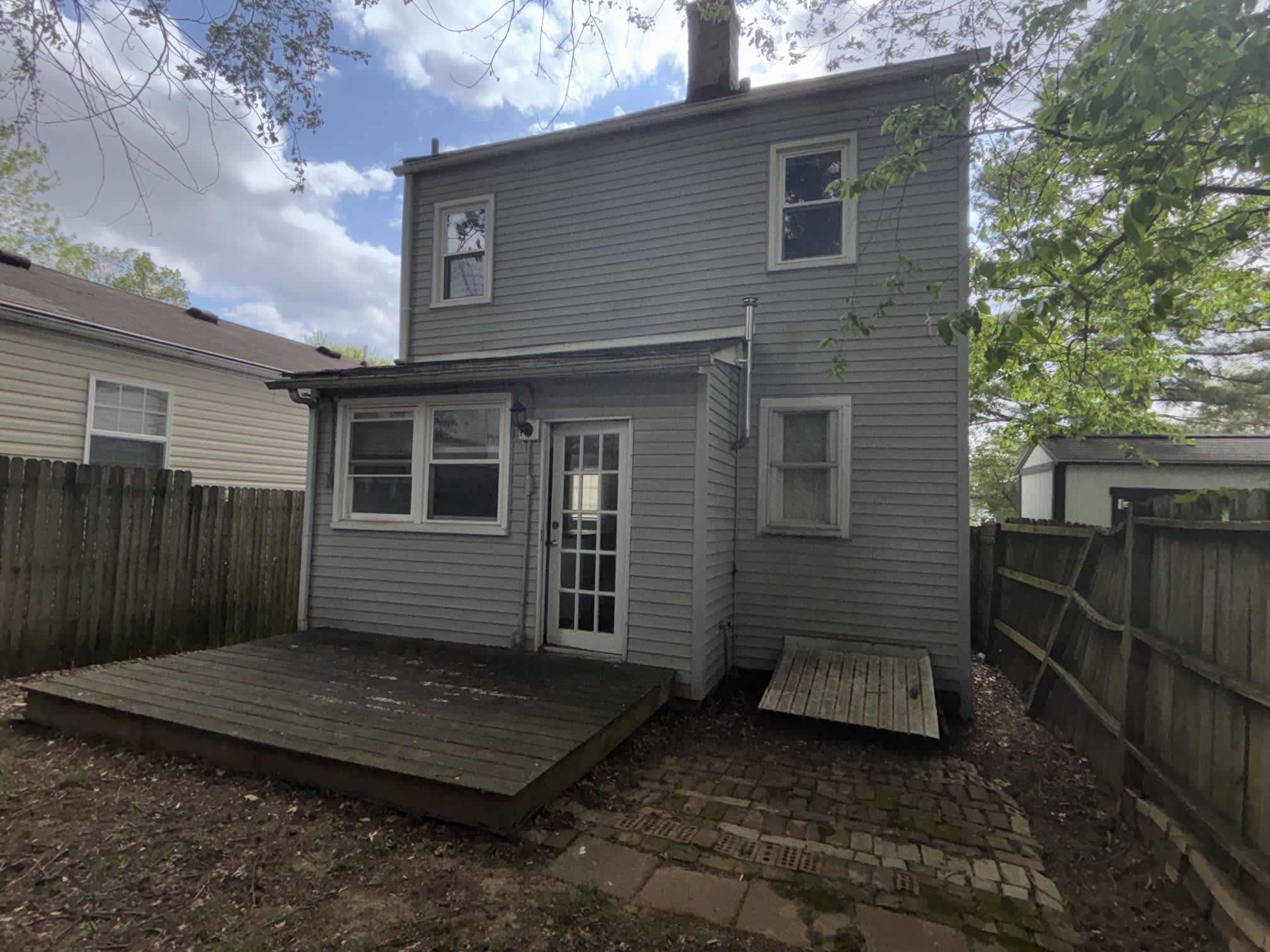 925 Schiller Ct photo
