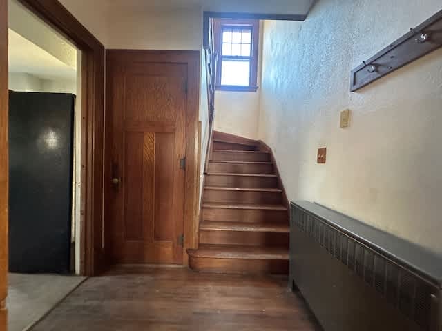 806 S Elm St photo