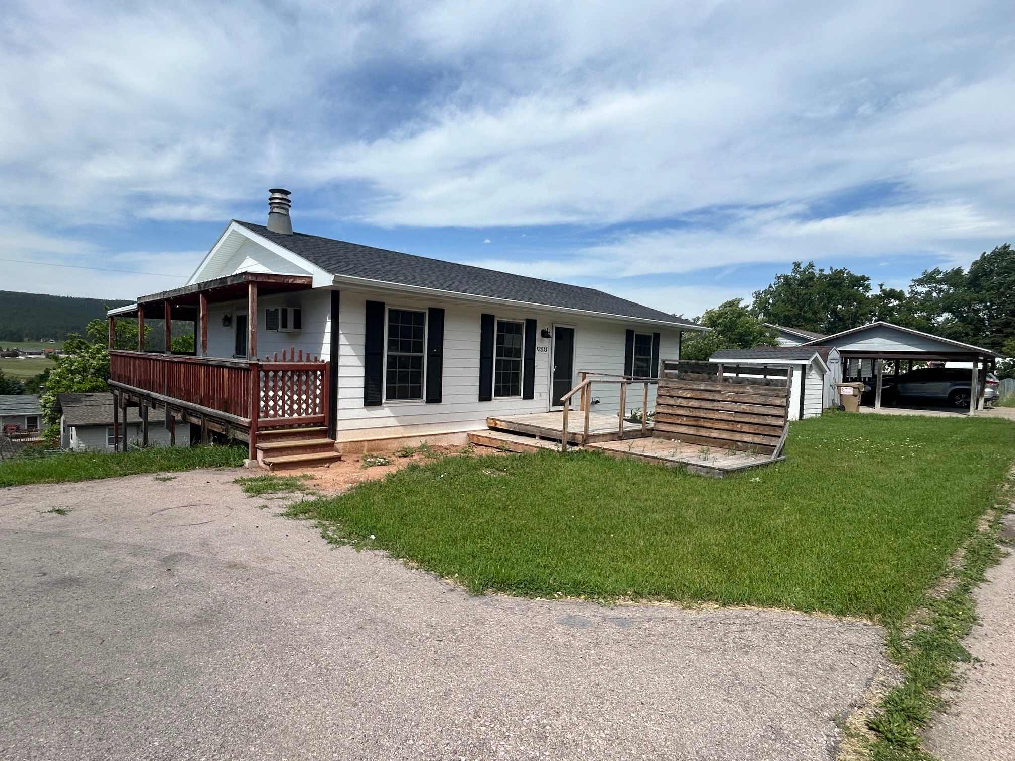 Single Family Home 2BR 1BA - 12813 Larene Dr, Black Hawk, SD