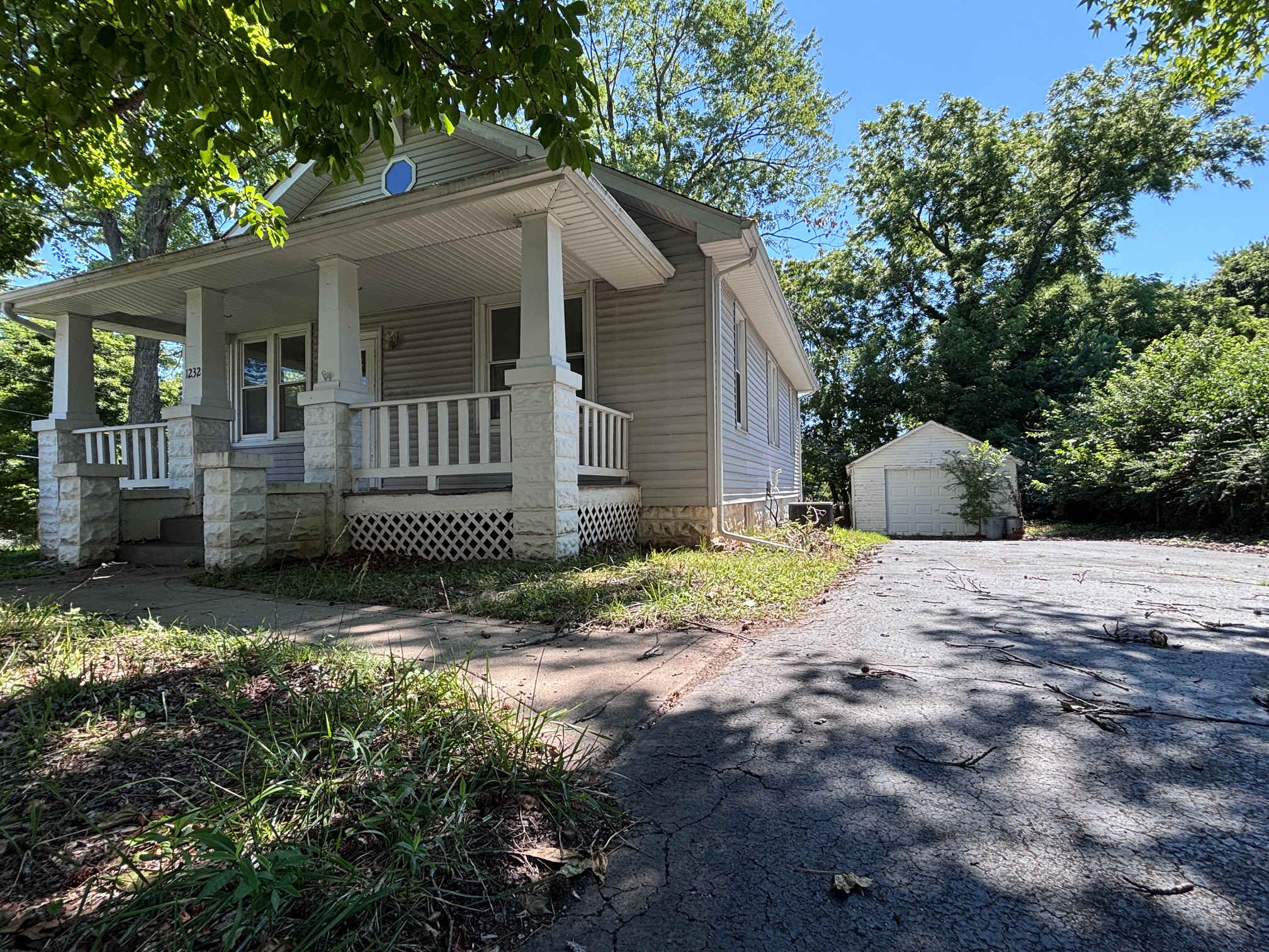 1232 Olive St photo