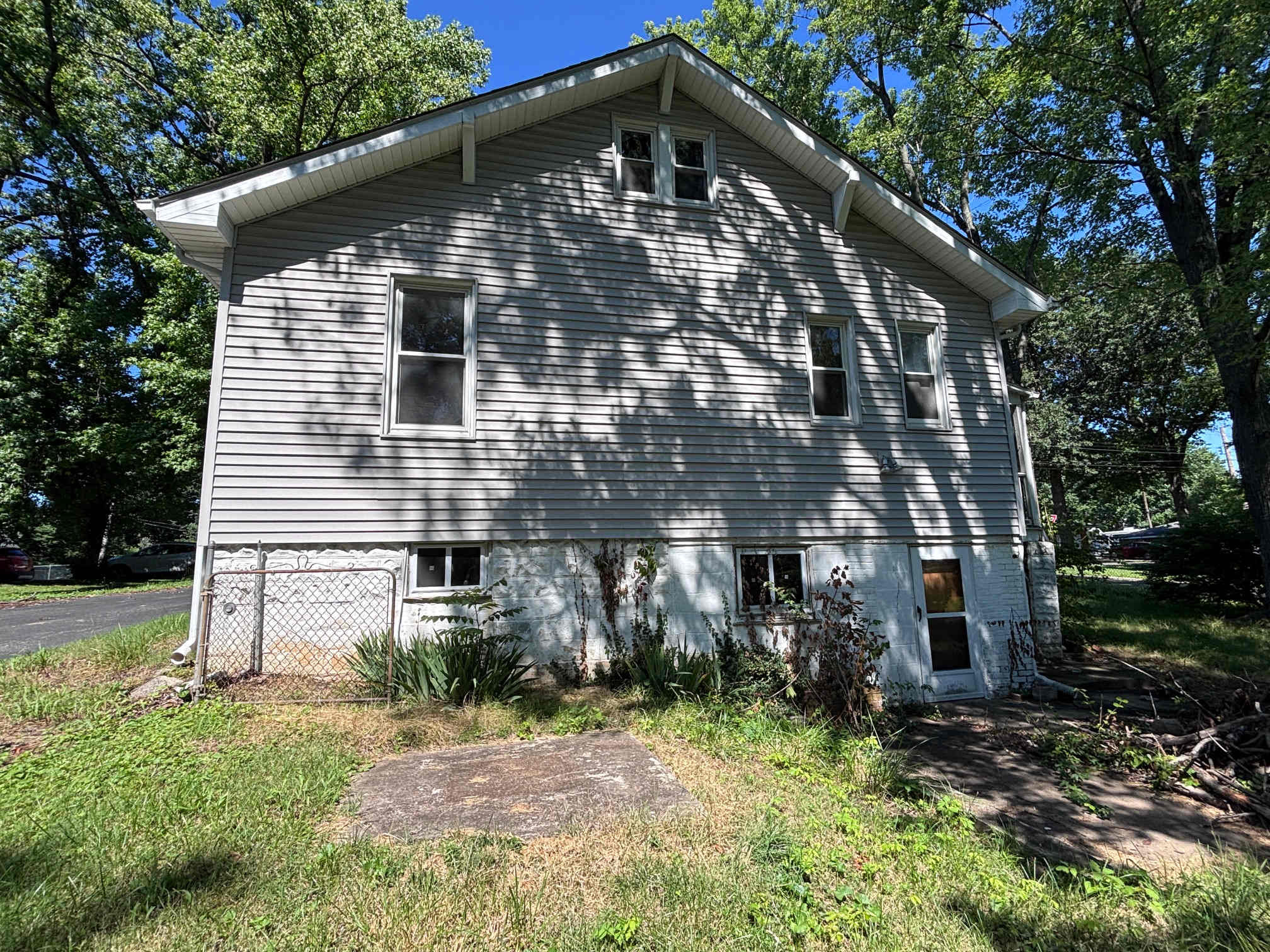 1232 Olive St photo