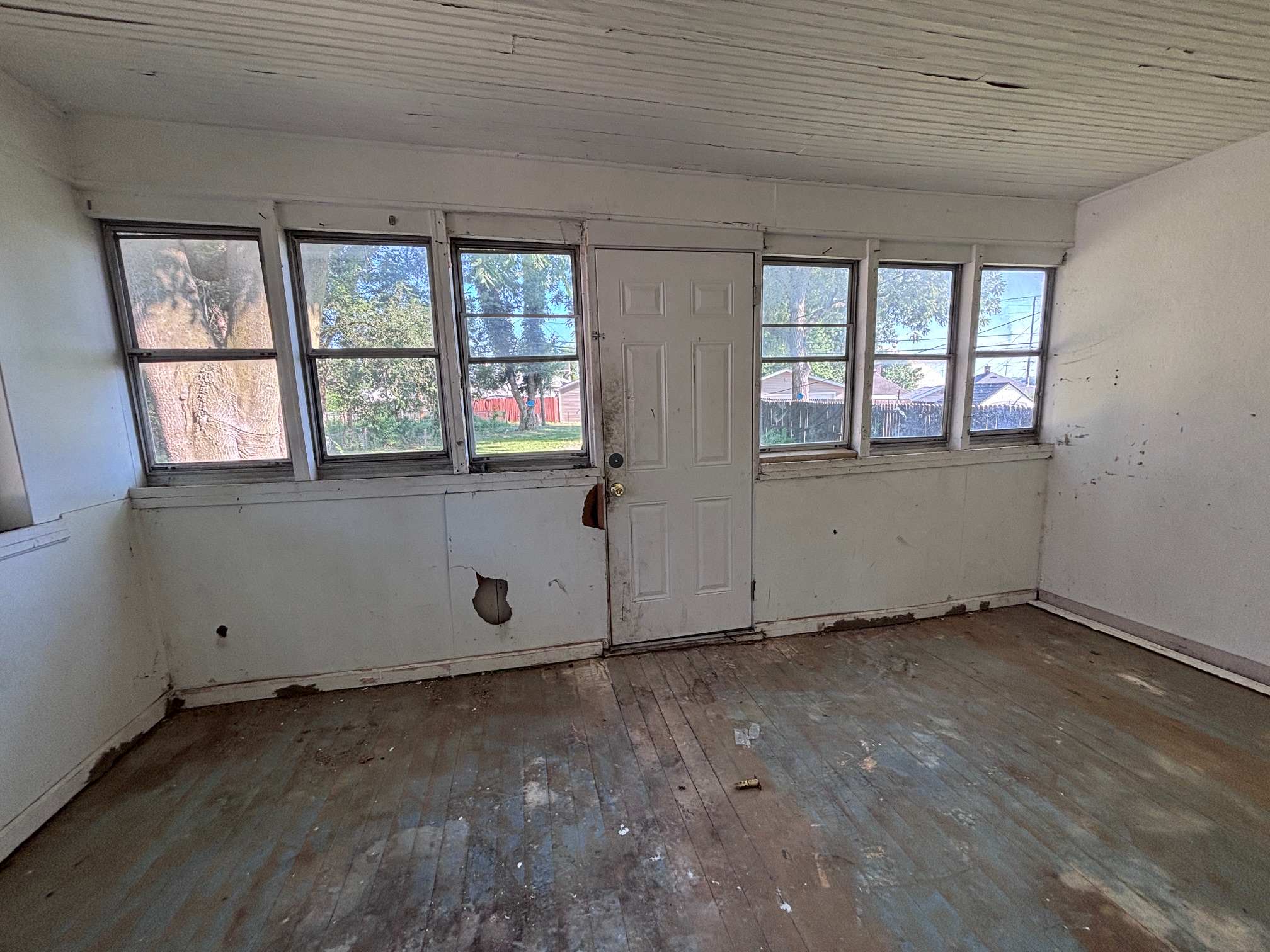 114 Grand Ave photo