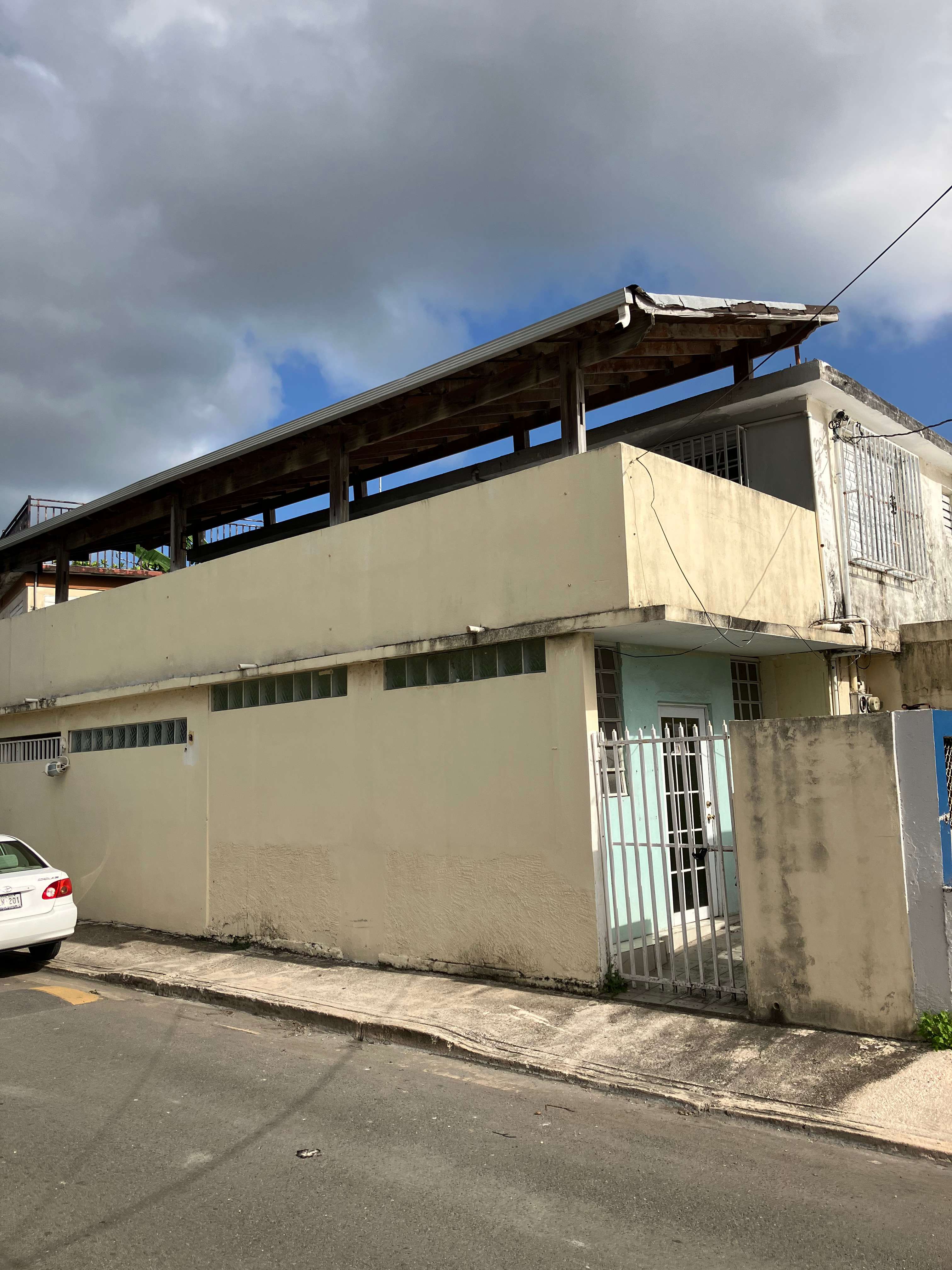 Single Family Home 8BR 6.1BA - 54 Hermandad  St, Guaynabo, PR