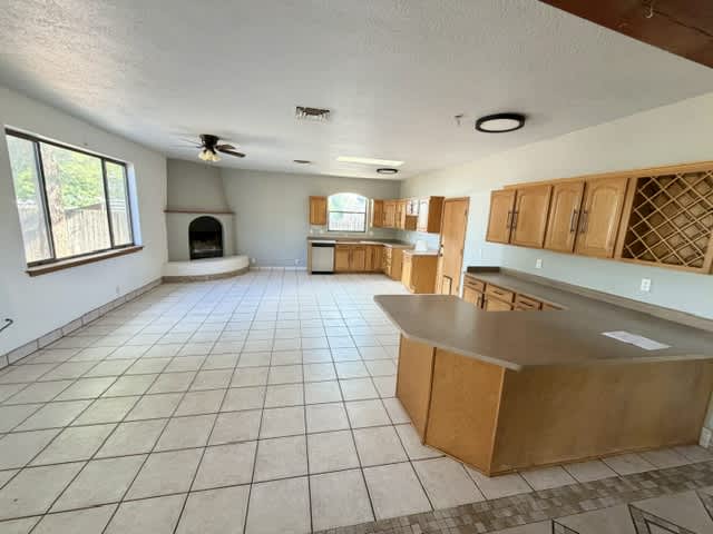 1770 Betts Ln photo