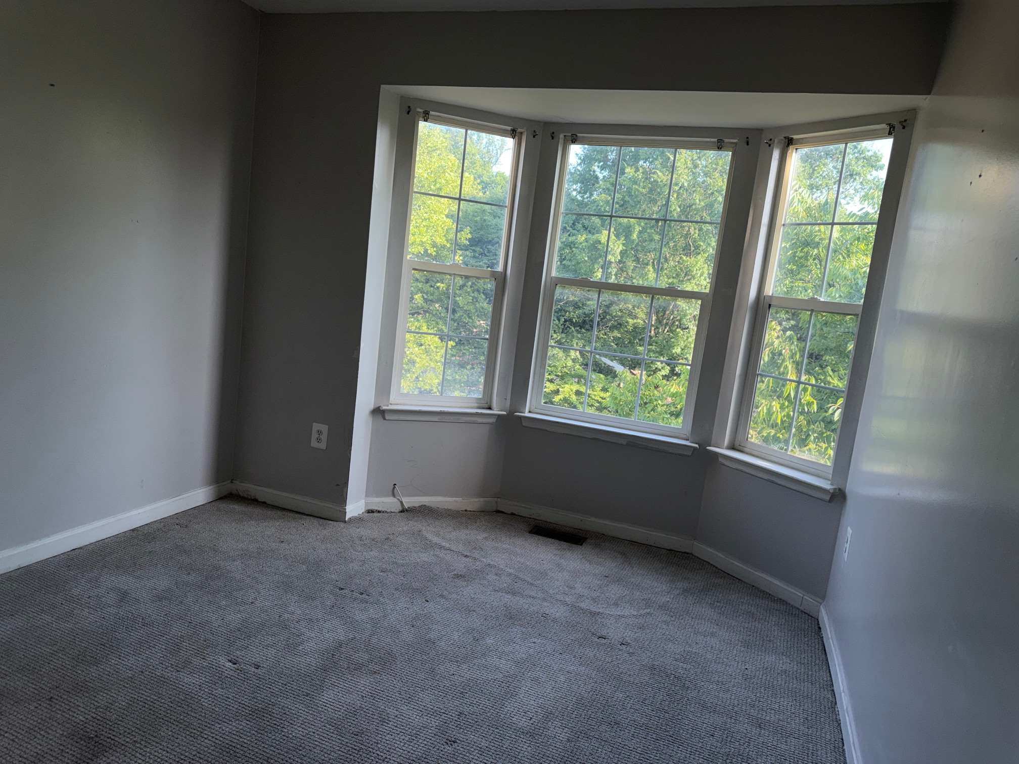 12119 Sutton Lane photo