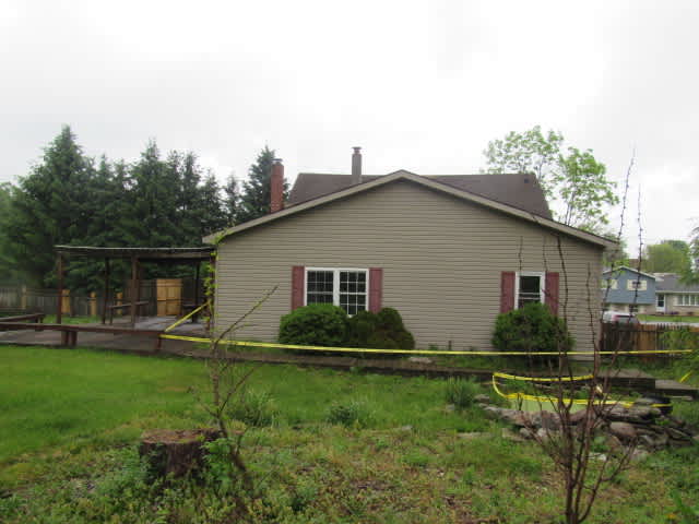 2060 Oakridge Dr photo