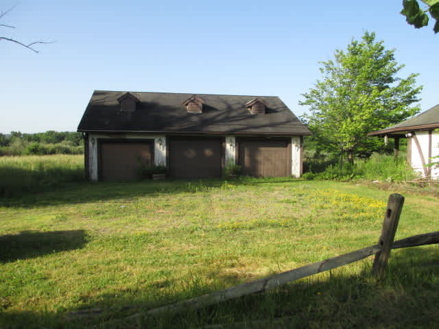 269 Vargo Rd photo