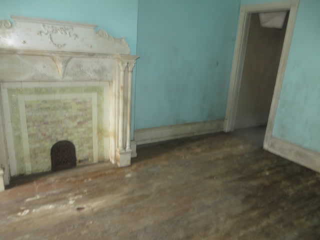 2320 Nicholas St photo