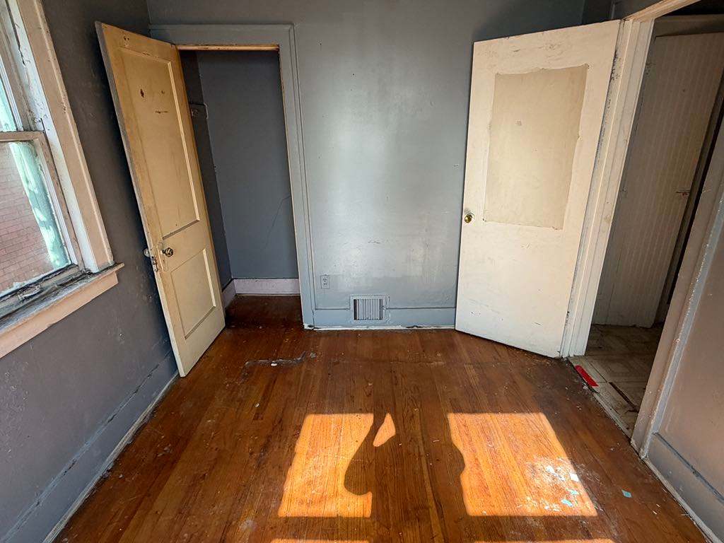 8834-36 Neal St photo