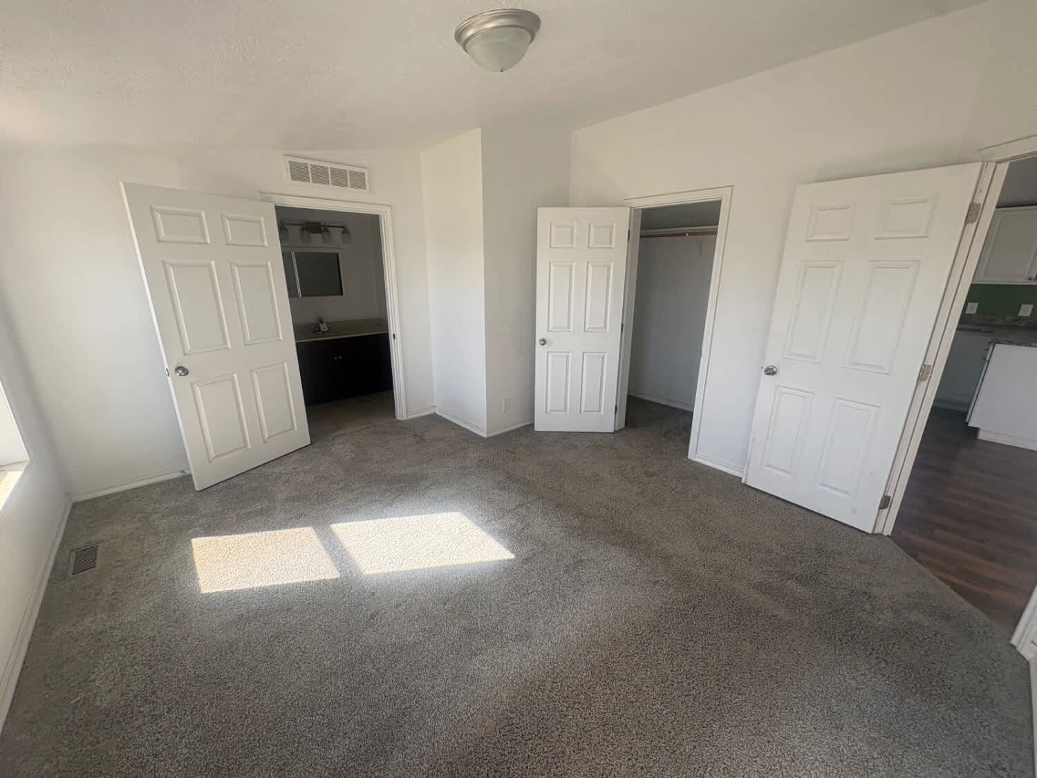 823 7th Street photo