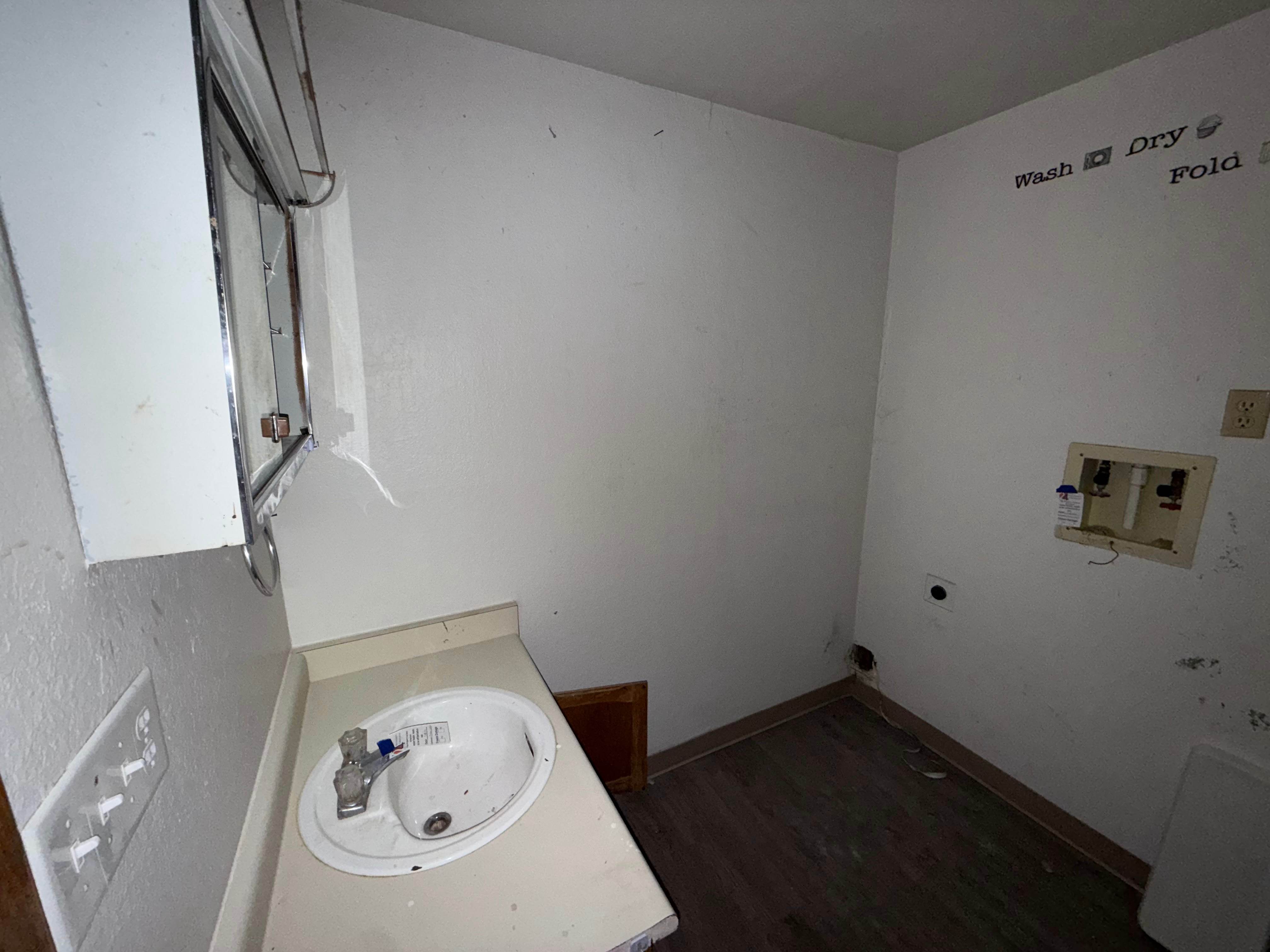 1030 E 7th Street photo
