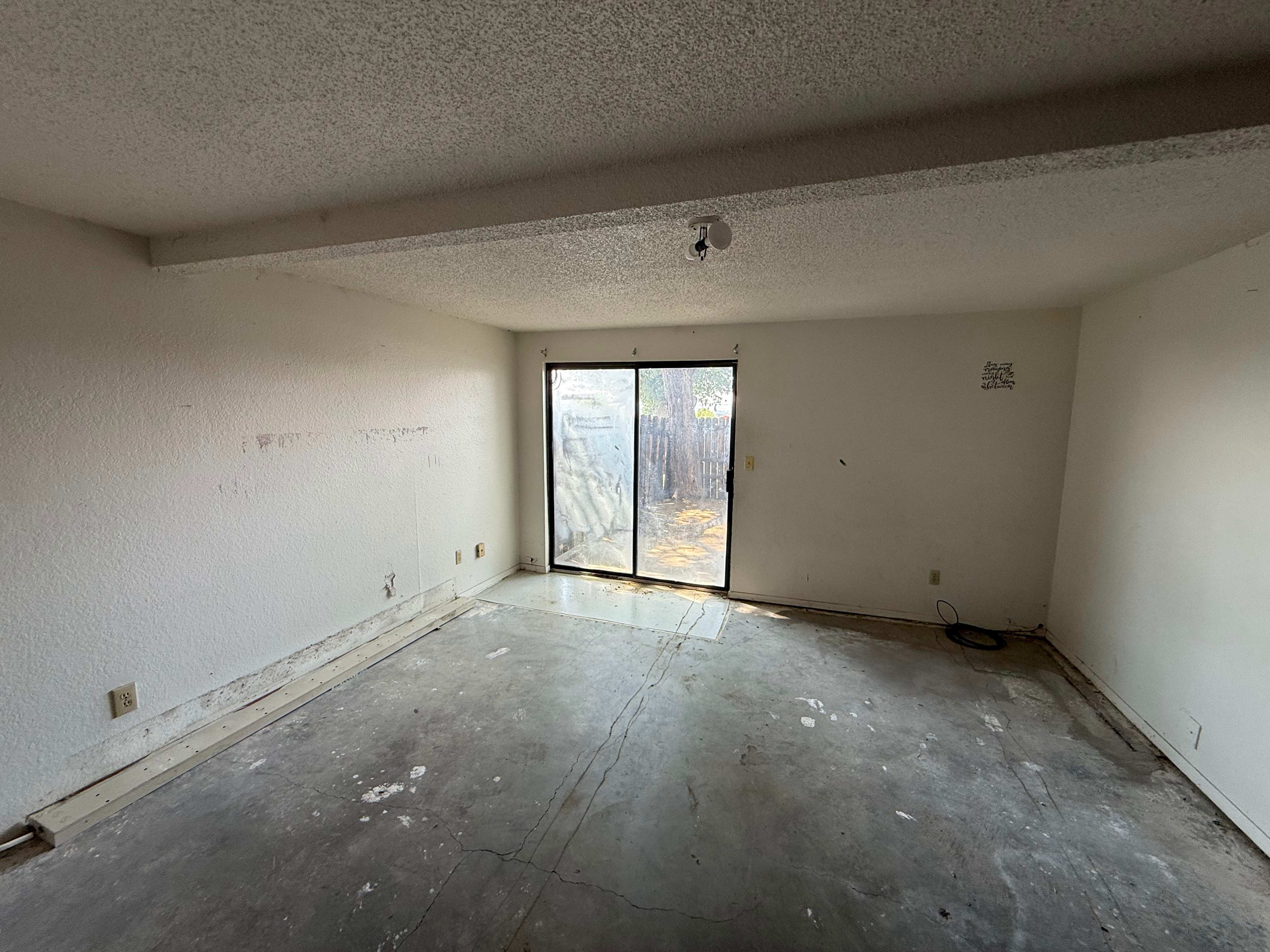 1030 E 7th Street photo