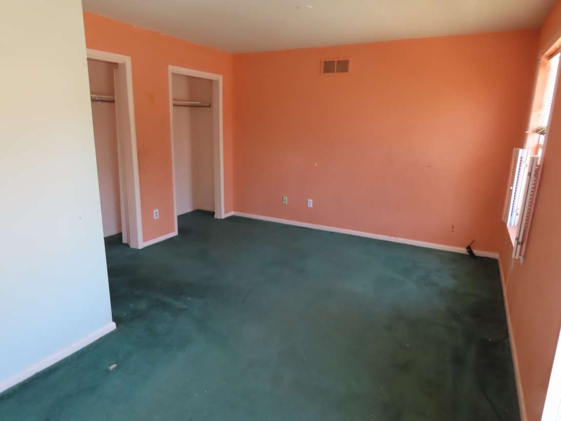 108 W 21st photo