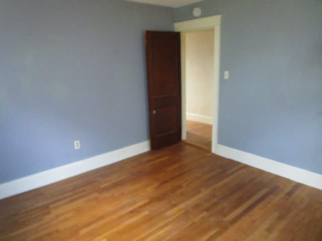 145 Marlborough Rd photo