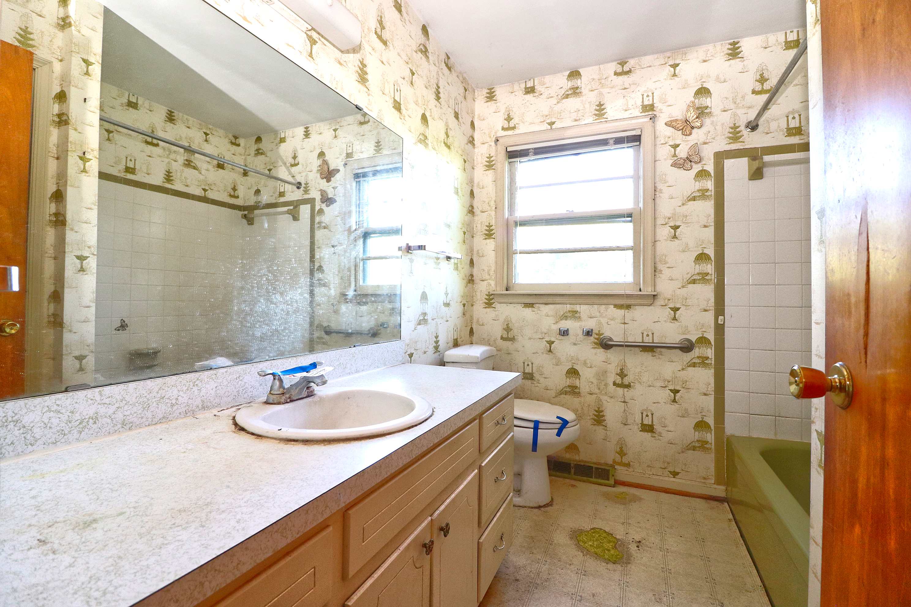 1031 Broadhill Drive photo